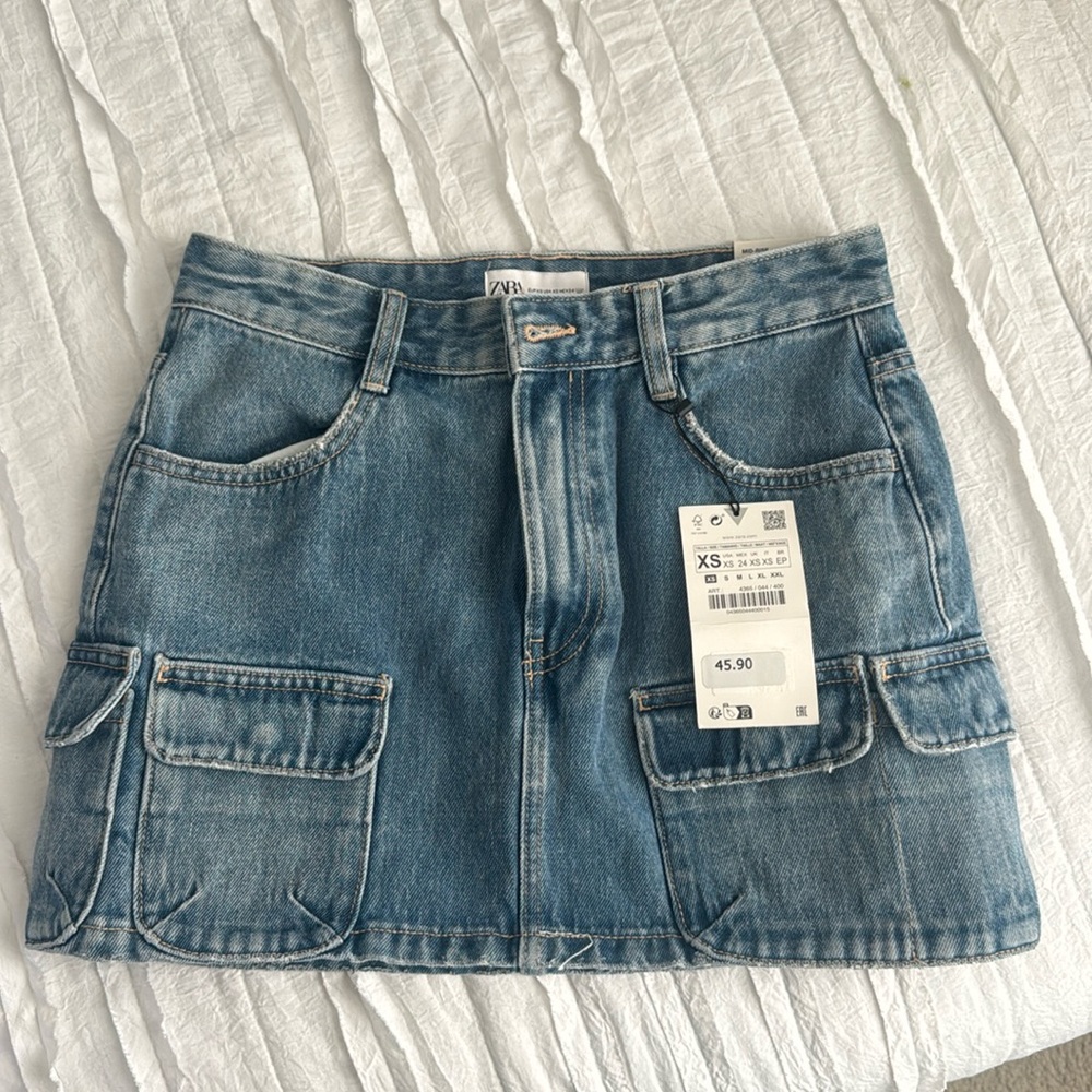 NWT Zara Denim Mini Skirt Size XS